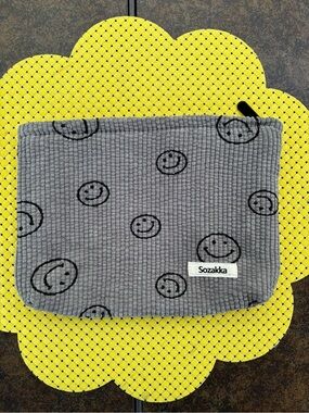 Sozakka gray corduroy smiley face cosmetic bag